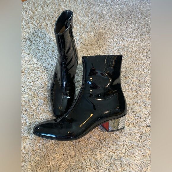 Christian Louboutin Palace black patent leather ankle boots Size 35.5 - Picture 1 of 11